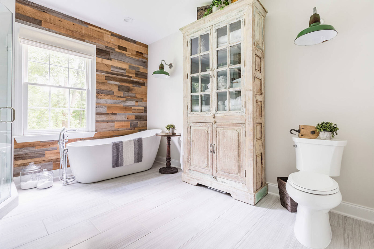 Top local bathroom remodelers near Tavistock Farms, Leesburg VA provided a full custom bathroom renovation.